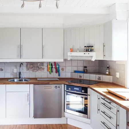5 Bedroom Amazing In Matre Dom wakacyjny