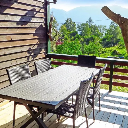 5 Bedroom Amazing In Matre