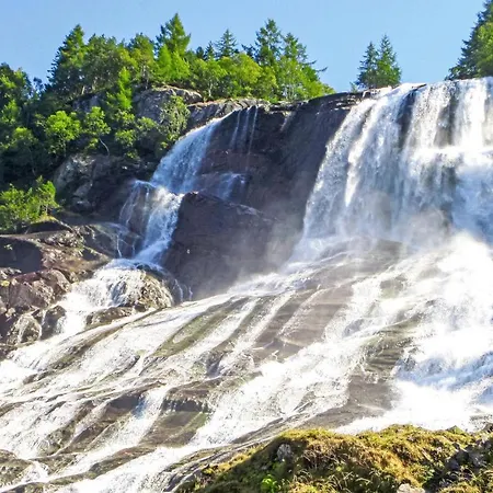 Gorgeous In Matre With Wifi * Hamre (Vindafjord)