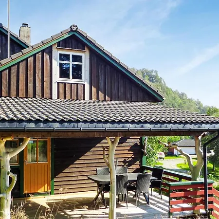 Дом отдыха 5 Bedroom Amazing In Matre *